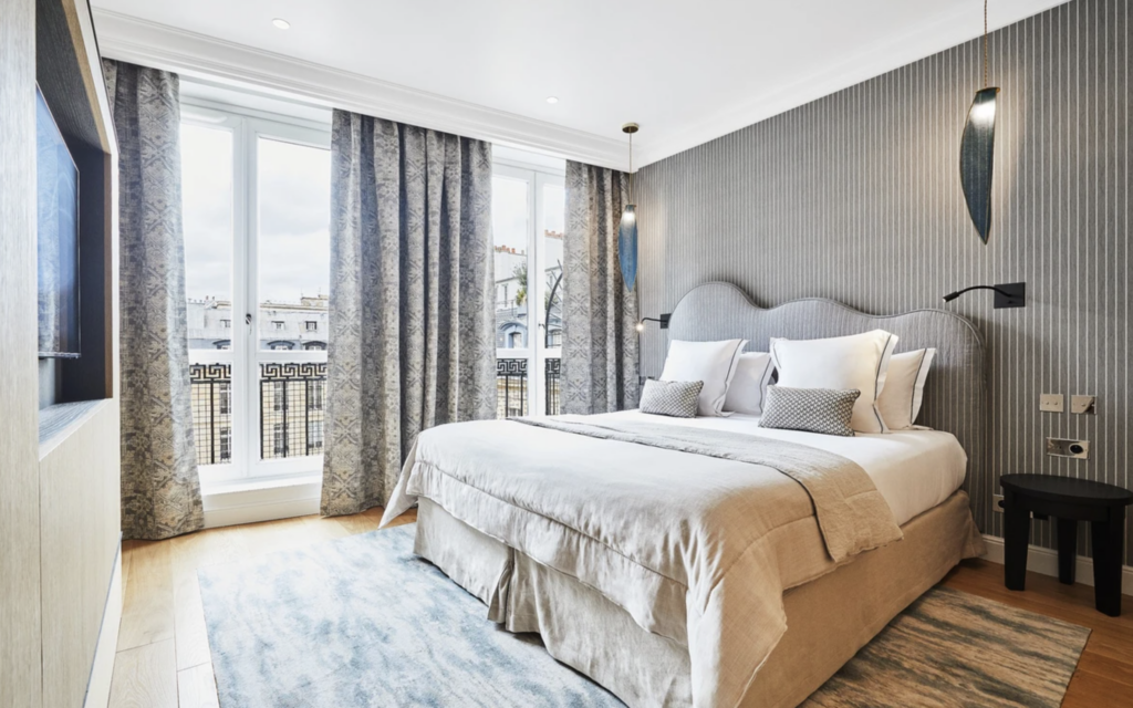 Best Hotels in Paris Grand Hotel du Palais Royale, Junior Suite Prestige